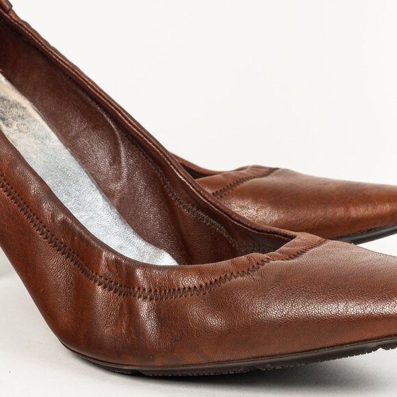 Prada Brown Leather Scrunch Pointed Toe Pumps - Picture 7 of 11